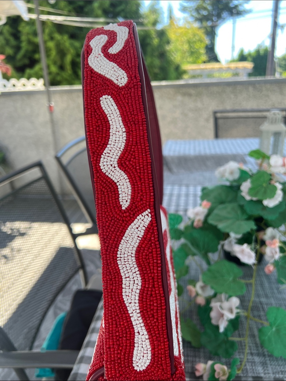 Red & White Beaded Shoulder Bag - Picture 4 of 5